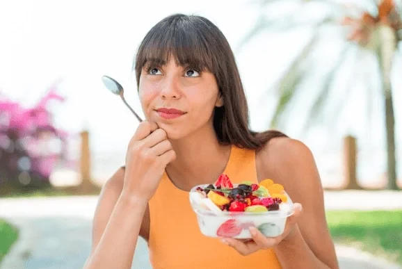 faq-tentang-nutrisi-dan-produksi-kolagen - Nutrisi Penting yang Mendukung Produksi Kolagen Alami